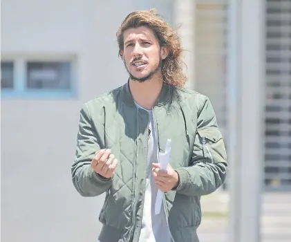  ?? MAURICIO NIEVAS ?? Acusado. Rodrigo Eguillor (24) tiene dos causas por abuso sexual y otras dos por grooming.