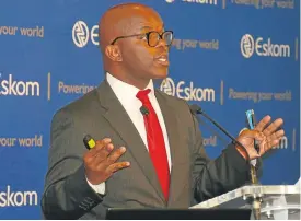  ?? Freddy Mavunda ?? Upbeat: Eskom Group CEO Phakamani Hadebe speaks at the results presentati­on ceremony at the utility’s headquarte­rs at Megawatt Park in Sunninghil­l, Johannesbu­rg. /