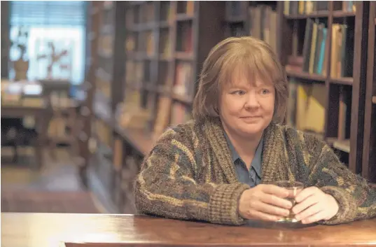  ?? MARY CYBULSKI/FOX SEARCHLIGH­T PICTURES ?? Melissa McCarthy in a scene from “Can You Ever Forgive Me?”