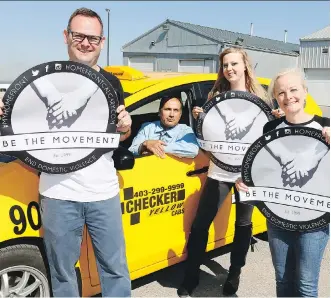  ?? DARREN MAKOWICHUK ?? Checker president Kurt Enders, left, driver Zimary Rahad, former HomeFront client Shayleen Richtik and HomeFront executive director Maggie MacKillop are helping to end domestic violence.