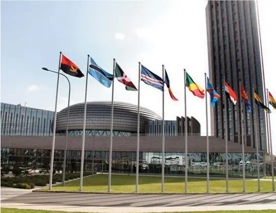  ??  ?? Sede da União Africana, em Addis Abeba