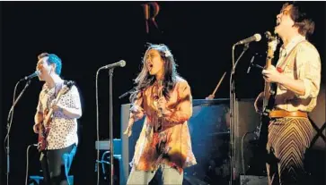  ?? Kevin Chang ?? JOE NGO, from left, Brooke Ishibashi and Raymond Lee rehearse “Cambodian Rock Band” in Costa Mesa.