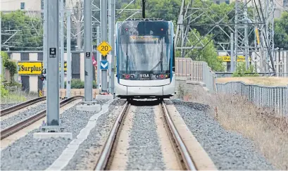  ?? MATHEW MCCARTHY WATERLOO REGION RECORD ?? Eleven of the region’s Ion trains have welds that could be a long-term problem unless fixed.