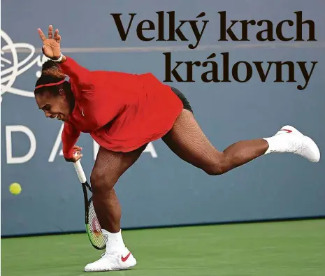  ?? Foto: ČTK ?? V úvodním utkání turnaje v San Jose nenašla hvězdná matka Serena Williamsov­á rovnováhu a s Johannou Kontaovou z Británie prohrála nečekaně hladce 1:6, 0:6. Necelý měsíc po finále Wimbledonu strmý tenisový pád.