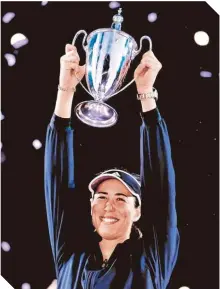  ?? ?? Garbiñe Muguruza obtuvo el título en las WTA Finals 2021.