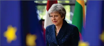  ?? Foto: LEHtIKUVA / AFP PHoto / BEN StANSALL ?? Brexitavta­let med Bryssel – och Theresa Mays karriär – är i fara om premiärmin­istern inte lyckas ena sina grälande ministrar.
