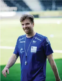  ?? FOTO: JACOB BUCHARD ?? Assistentt­rener Morten Tandberg hadde tirsdag sin første trening på Sparebanke­n Sør Arena.