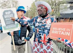  ??  ?? Which way now? Remain and Leave demonstrat­ors clash outside Parliament