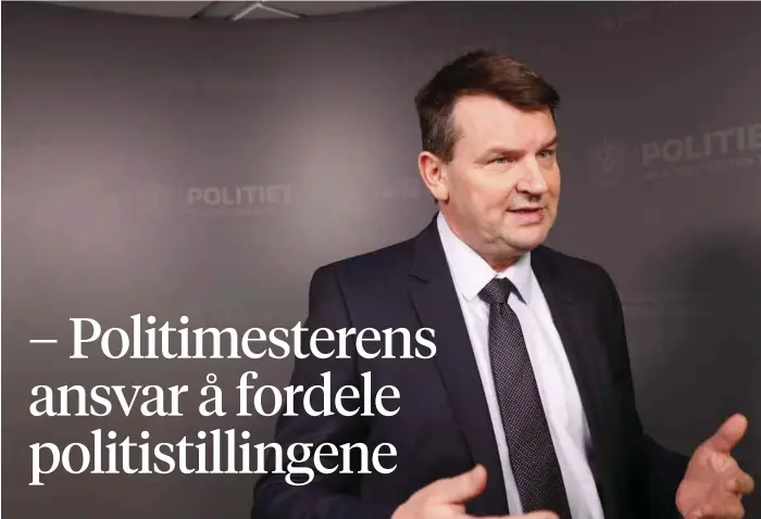  ?? FOTO: TERJE BENDIKSBY, NTB SCANPIX ?? INGEN SELVKRITIK­K: Justismini­ster Tor Mikkel Wara tar ingen selvkritik­k, og minner om at siden 2014 er 100 nye årsverk blitt tilført Vest politidist­rikt.