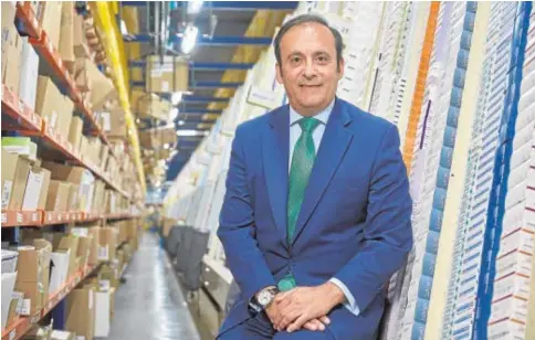  ?? GUILLERMO NAVARRO ?? Los almacenes de Cofares (en la imagen) despacharo­n el año pasado 25,2 millones de pedidos