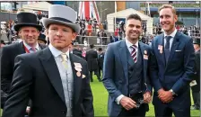  ??  ?? SUBLIME FOUR: Jonathan McEvoy with cricketers Morgan, Anderson and Broad (left to right)