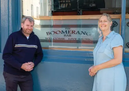  ??  ?? Derek and Sandie Stanley of Boomerang Bar in Bray.