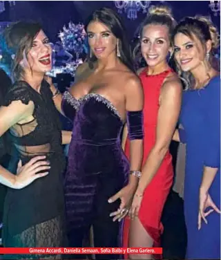  ??  ?? Gimena Accardi, Daniella Semaan, Sofía Balbi y Elena Garlero.