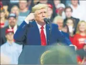  ?? BLOOMBERG ?? ■ US President Donald Trump gestures during a rally in Minneapoli­s on Thursday.