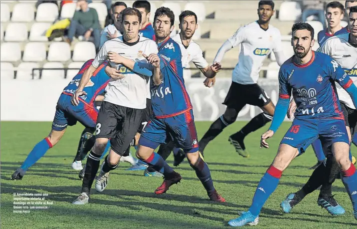  ?? FOTO: GARI GARAIALDE / BOSTOK PHOTO ?? El Amorebieta sumó una importante victoria el domingo en la visita al Real Unión