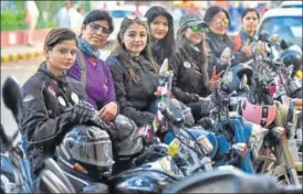  ?? BURHAAN KINU/HT PHOTO ?? The members of the women patrol squad launched by the south district police on Wednesday on the eve of Internatio­nal Women’s Day.