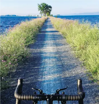  ?? ISLAND LINE IMAGES ?? The Lake Champlain Byway in Vermont is part of the 5,000-kilometre East Coast Greenway.
