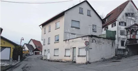  ?? FOTO: JOHANNES BÖHLER ?? Die ehemalige Wäscherei Götz befindet sich seit 2017 im Besitz der Gemeinde Krauchenwi­es.