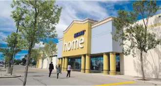  ?? GAVIN YOUNG ?? The Sears Home store in Deerfoot Meadows, which employs 26 people, is one of three in southern Alberta slated for closure. Sears Canada announced Thursday it was seeking bankruptcy protection.