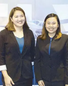  ??  ?? Resorts World Manila’s Ina Abogada and Sasha Eunice Saringan.