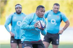  ?? REUTERS ?? England’s Mako Vunipola takes part in a training session.