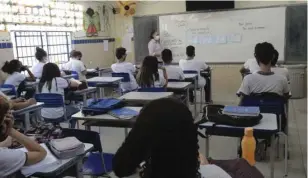  ?? ?? Têm direito aos precatório­s professore­s que lecionaram nas escolas estaduais entre 1997 e 2006