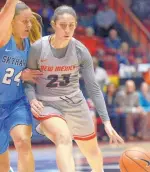  ?? GREG SORBER/JOURNAL ?? UNM’s Jaedyn De La Cerda (23) in a game against Fort Lewis on November 5, 2017. She and her team will have another chance to play in front of a home crowd tonight.