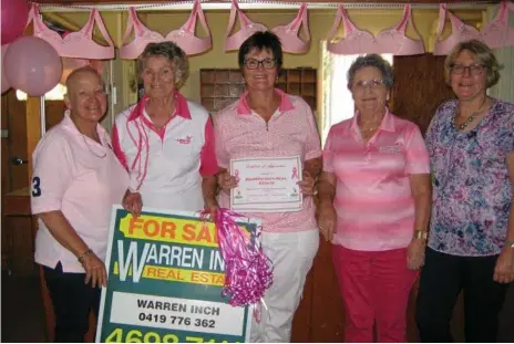  ?? Photo: Contribute­d ?? PINK PARTY: Enjoying last year’s Pink Day are Cabarlah Golf Club members (from left) Carol Champion (currently undergoing treatment for breast cancer), Carole Duncan, Polly West, Jessella McConnell and Janelle Kruse.