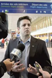  ?? PHOTO D’ARCHIVES, JEAN-FRANÇOIS DESGAGNES ?? Le porte-parole de l’aéroport internatio­nal Jean-lesage Mathieu Claise.