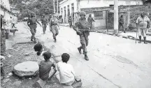  ?? ROSANE MARINHO/ESTADÃO - 9/12/1994 ?? Tropa na rua. Ação de 94 não foi chamada de intervençã­o