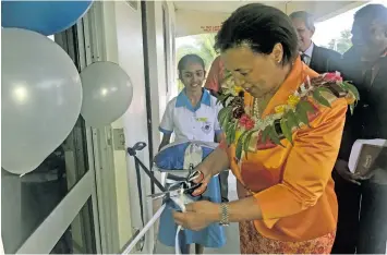  ??  ?? Secretary-General of the Commonweal­th, Baroness Patricia Scotland officially opening the Telecentre at Korovuto College in Nadi on February 21, 2018.