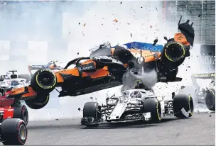  ?? John Thys/AFP/26-08-2018 ?? Carro de Alonso voou sobre o do monegasco durante o GP da Bélgica