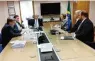  ?? FOTO FPA ?? » CLICK. O ministro Henrique Meirelles recebe Nilson Leitão e Tereza Cristina, presidente e vice da Frente Parlamenta­r da Agropecuár­ia, para falar da adesão ao Funrural.