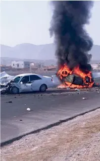  ?? Supplied photo ?? An Asian man was killed and five were injured in an accident on the under-constructi­on RAK ring road. —