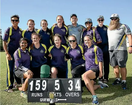  ?? DAVID JOSEPH / PHOTOTEK.NZ ?? Takapuna Ponies are chasing another title, this time on their new home ground.