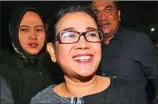  ?? IMAM HUSEIN/JAWA POS ?? KEBERATAN: Miryam meninggalk­an Pengadilan Tipikor Jakarta setelah menjalani sidang putusan kasus pemberian keterangan tidak benar kemarin.