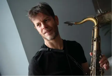  ?? ANGELA WEISS/AFP/GETTY IMAGES ?? Jazz saxophonis­t Donny McCaslin and his band were tapped by David Bowie to record the rock legend’s final album, Blackstar.