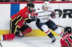  ?? JEFF MCINTOSH / THE CANADIAN PRESS ?? Capitals forward Andre Burakovsky is hoping his changes will lead to better results on the ice.