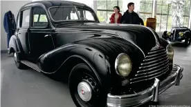  ??  ?? Модель EMW 340-2 автомобиль­ный мир" 1953 года выпуска - экспонат музея "Айзенахски­й