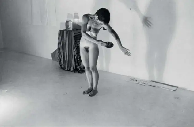  ??  ?? Joan Jonas, Mirror Check, 1970; performed as part of Organic Honey’s
Vertical Roll, 1972, Ace Gallery, Venice, California, 1972. Photo: Roberta Neiman. Courtesy: the artist.