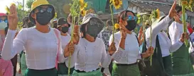  ?? (AFP) ?? This handout photo shows protesters holding sunflowers during a demonstrat­ion in Dawei, Myanmar