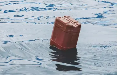  ??  ?? Plastic containers will be banned as fishing markers