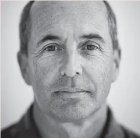  ?? Robert Gallagher ?? Don Winslow