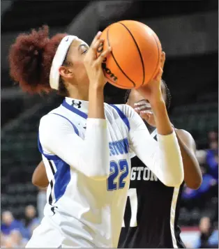  ?? KYLE FRANKO — TRENTONIAN PHOTO ?? Hightstown’s Penelope Swarn (22) puts up a shot against Pennington during a Mercer County Tournament girls basketball semifinal game on Wednesday afternoon at CURE Insurance Arena in Trenton.