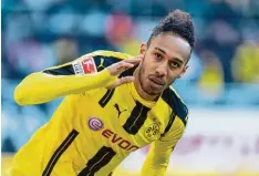  ?? Foto: dpa ?? Einer der schnellste­n Stürmer der Bundesliga: Dortmunds Pierre Emerick Aubamey ang hat bislang 27 Tore erzielt.