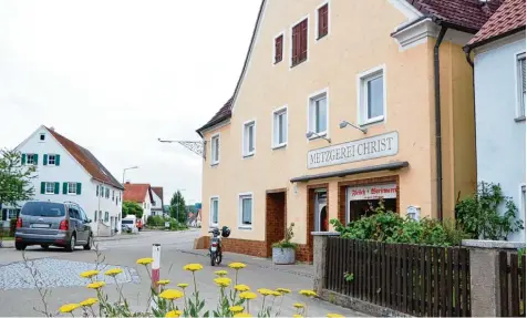  ?? Foto: René Lauer ?? Die Metzgerei Christ in Fremdingen wird zum 31. Juli schließen. Nachdem vergangene­s Jahr bereits die Apotheke im Ort weggefalle­n ist, fürchten einige Bürger nun um die Grundverso­rgung in der Gemeinde.