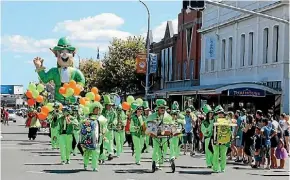  ?? CHRIS MCKEEN ?? The St Patrick’s parade in Ponsonby is the biggest in the Southern Hemisphere.