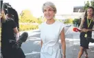  ?? Picture: KYM SMITH ?? GRACEFUL EXIT: Julie Bishop leaves Parliament House.