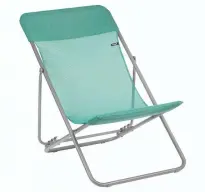  ??  ?? Chaise Maxi en tissu, 135 $,
www.lebalconie­r.com