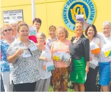  ?? Picture: Facebook ?? COOL CREW: Woy Woy CWA members with president Jane Bowtell (centre), before social distancing.